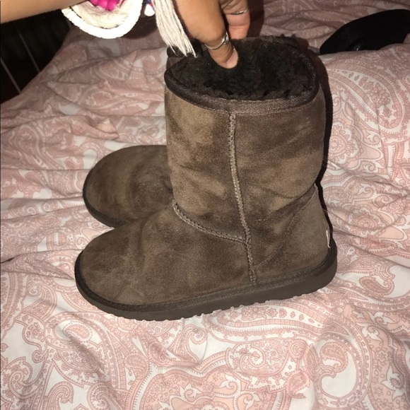 Brown Uggs - Picture 2 of 5